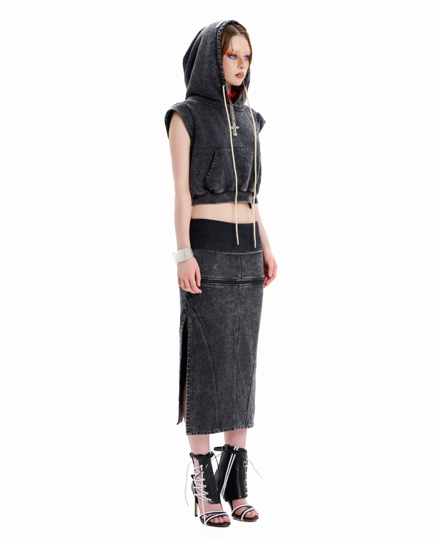 SG.S Washed Sleeveless Hoodie