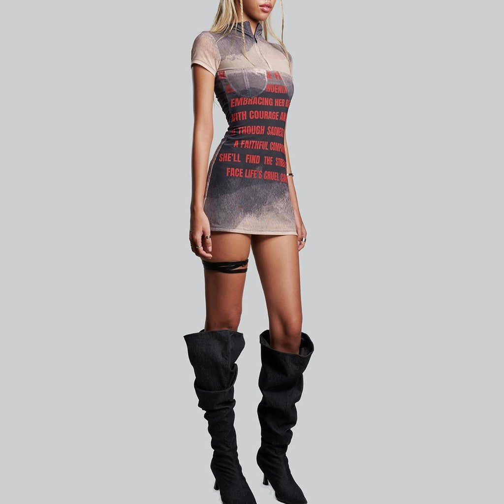 IUNU High Neck Letter Printed Dress