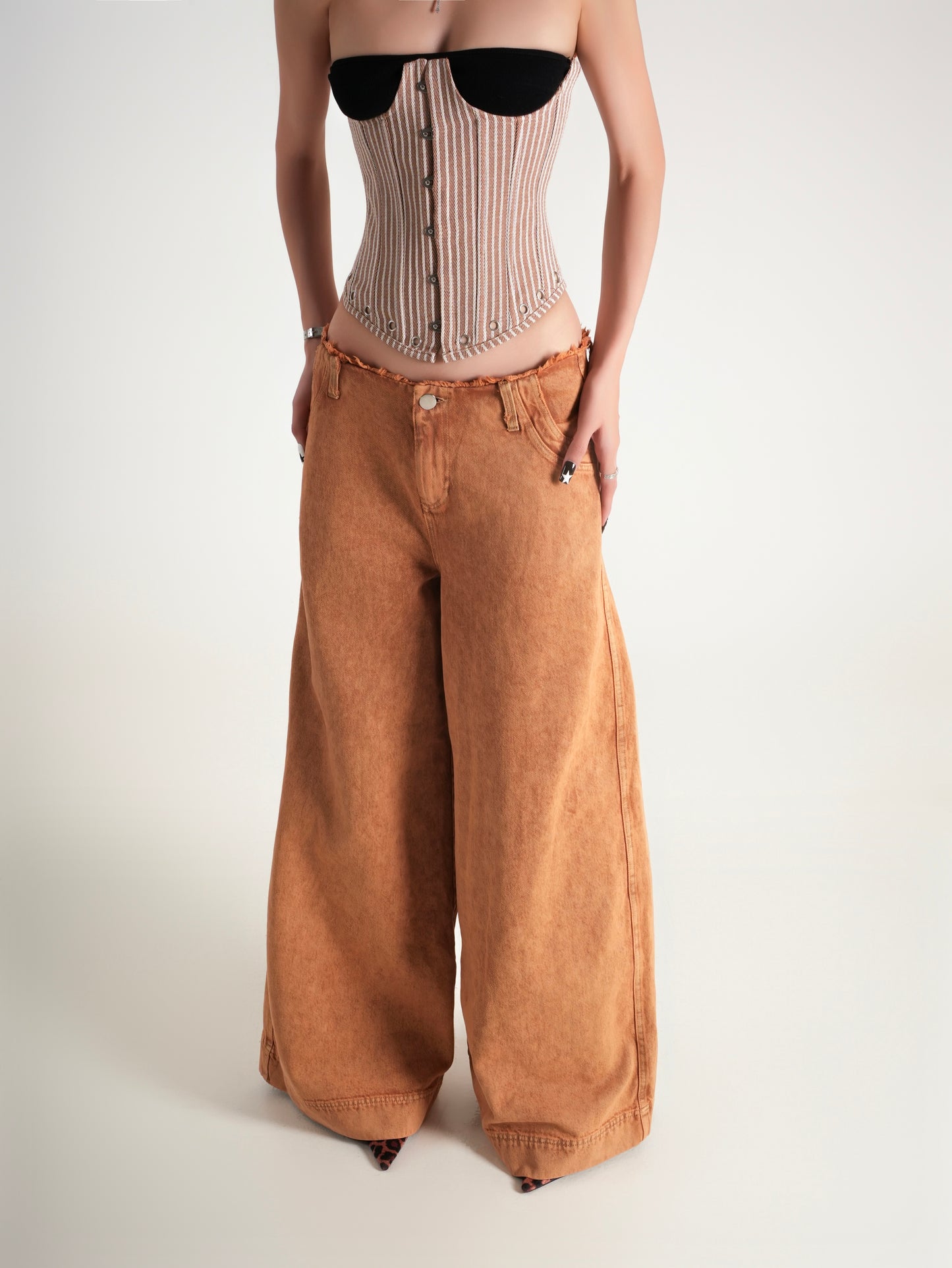 Error Washed Brown Big Pant Denim