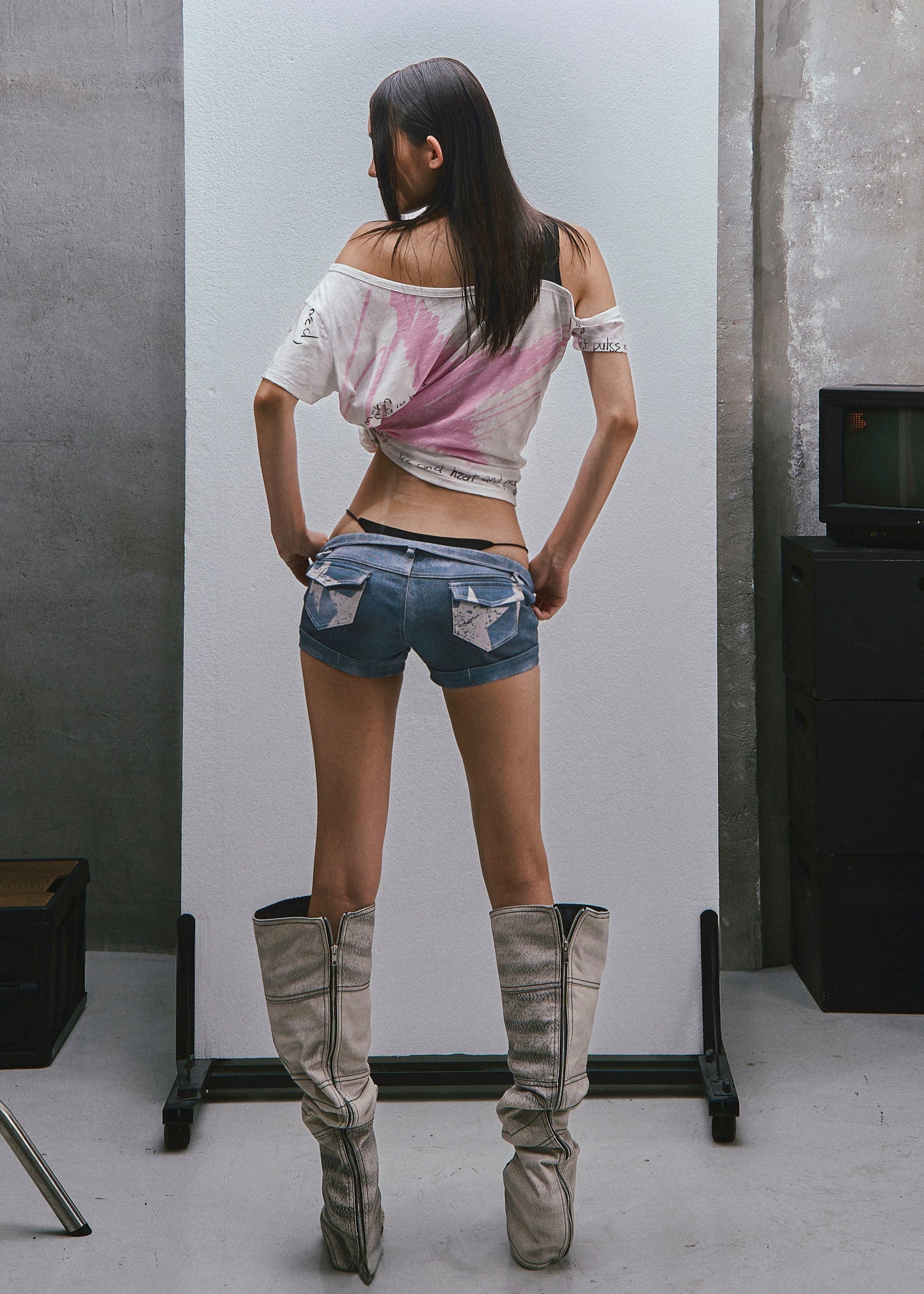 RAW Low Waist Printed Short Jeans